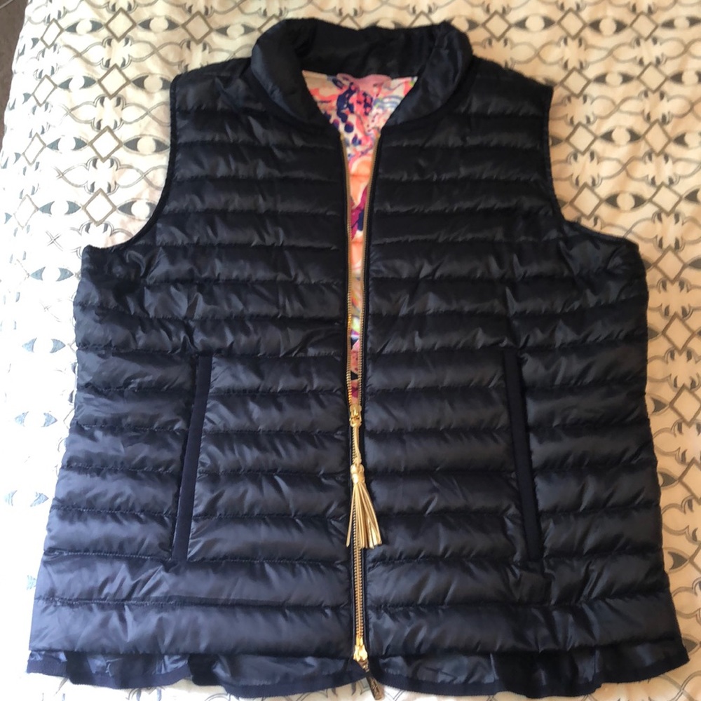 Never worn Lily Pulitzer navy blue vest